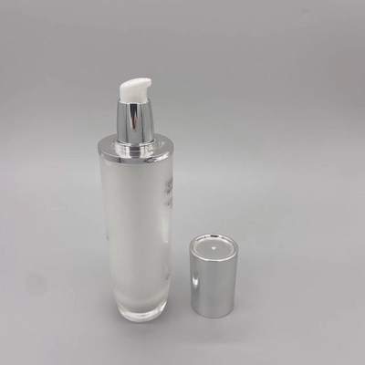 Cylindre en plastique du cylindre 50ml de lotion de soins de la peau cosmétiques ovales de pompe